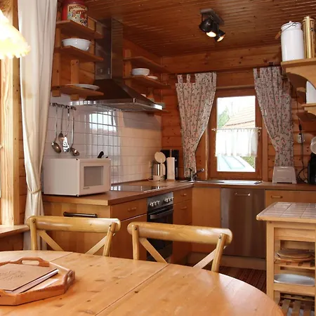 Doppelhaushaelfte In Holiday home *